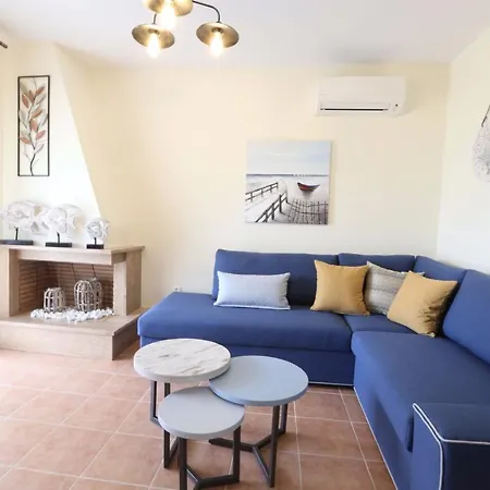 Anemi Beach, Seafront